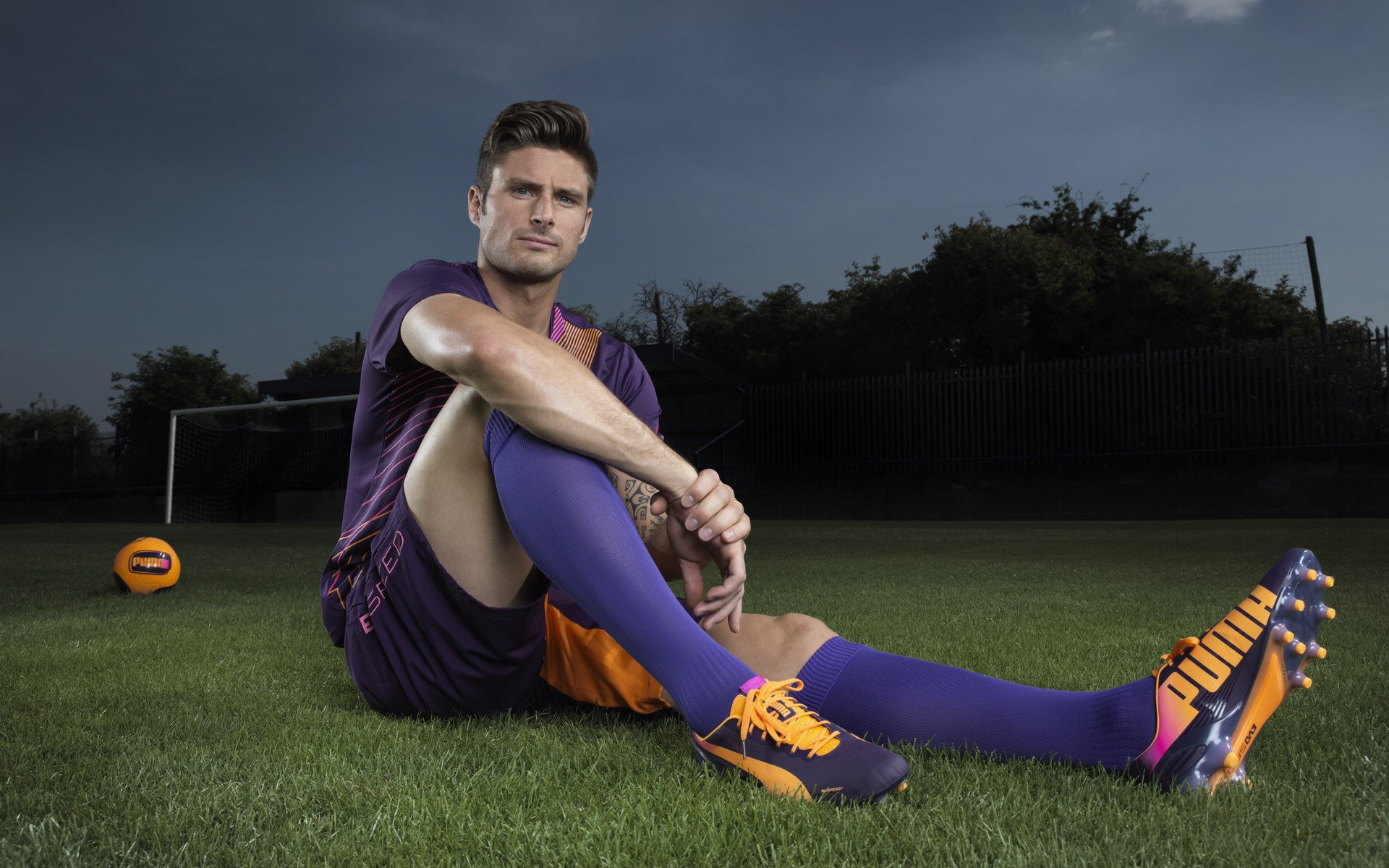 法国男篮在奥运热身赛中展现防守强度，法国男篮奥运阵容